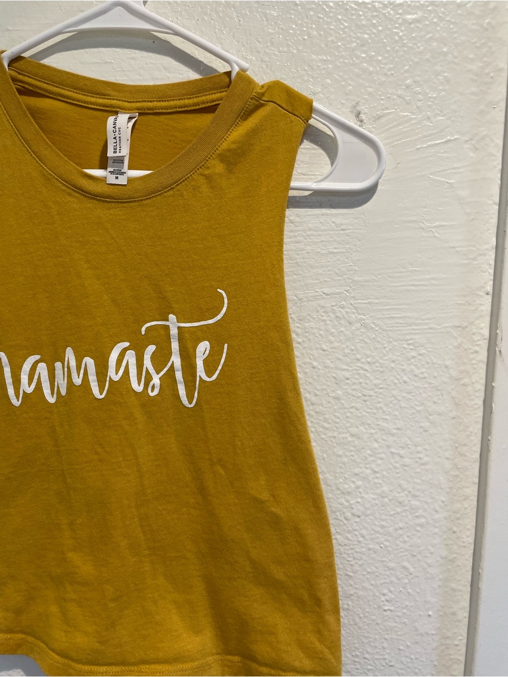 🧘‍♀️Bella+Canvas "Namaste" Yoga Studio Muscle Crop Tank M 👑 - Picture 3 of 5